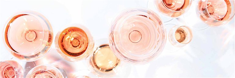 Die Franzosen wissen seit jeher, dass der facettenreiche Rosé die Finesse von Weißwein mit der Struktur von Rotwein vereint.