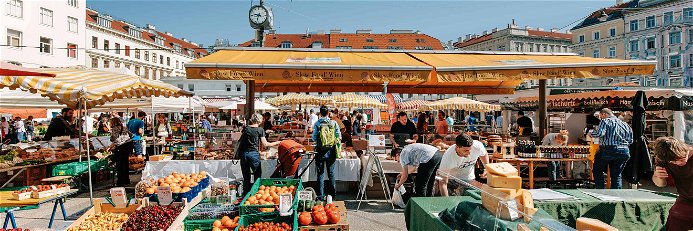 Der Karmelitermarkt ist einer der hippsten Märkte in Wien. Die Bioprodukte der regionalen Bauern lassen keine Wünsche offen.