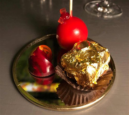 Sweet Finale: Schokolade, Karamell-Erdnuss, Preiselbeer-Kuss