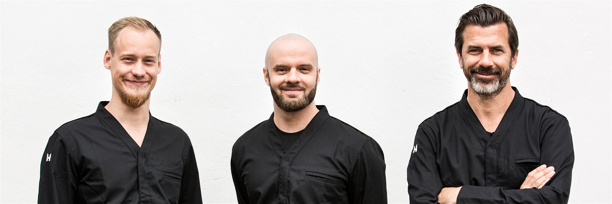 «Igniv»-Gründer Andreas Caminada (r.) mit Chefkoch David Hartwig (m.) und Chef-Patissier Arne Riehn (l.)
