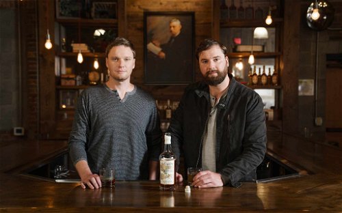 Die Nelson Boys: Andy und Charles Nelson entdeckten mehr oder weniger durch Zufall die lange Whiskey-Historie ihrer Familie – und machten daraus ein höchst erfolgreiches Business.