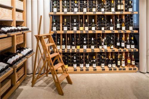 Der St. Galler Weinhändler Martel gehört zu den besten Weinhändlern der Schweiz und wurde beim Voting mit 97&nbsp;Punkten bedacht. Ausgezeichnet wurde der Onlinepionier im Bereich Fine Wine.