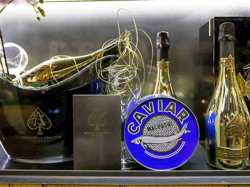 Jay-Z's Champagner in der charakteristischen goldenen Flasche