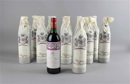 1988 Château Mouton Rothschild, Premier Grand Cru Classé, Pauillac, Bordeaux.&nbsp;12 Flaschen in Original-Holzkiste.