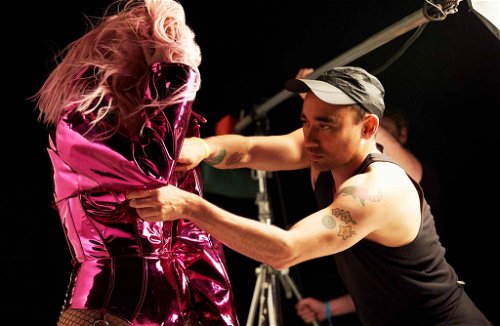 Lady Gaga und Modedirektor Nicola Formichetti beim Dreh&nbsp;der Kampagne.