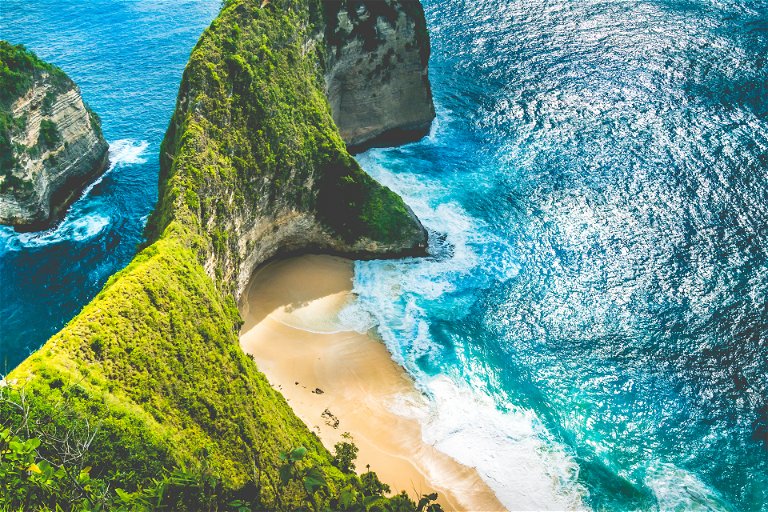 &nbsp;Bali is a magical blend of culture, people, cuisine and nature