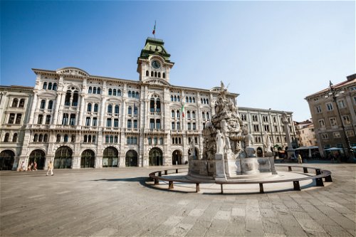 The architecural splendour of hte Habsburg monarchy is ever-present, like here in the Piazza Unità d’Italia &nbsp;