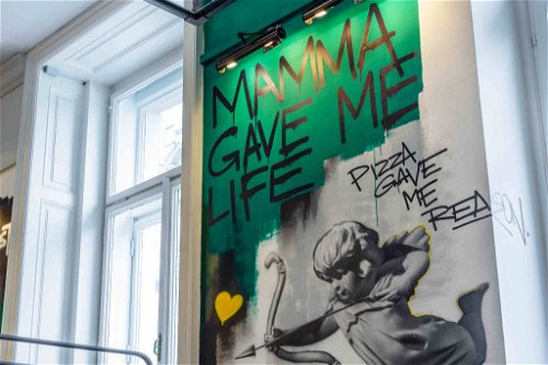 Beim »Viva la Mamma« vereinten die Künstler italienische Fresko-Motive und internationale Graffiti-Kunst.