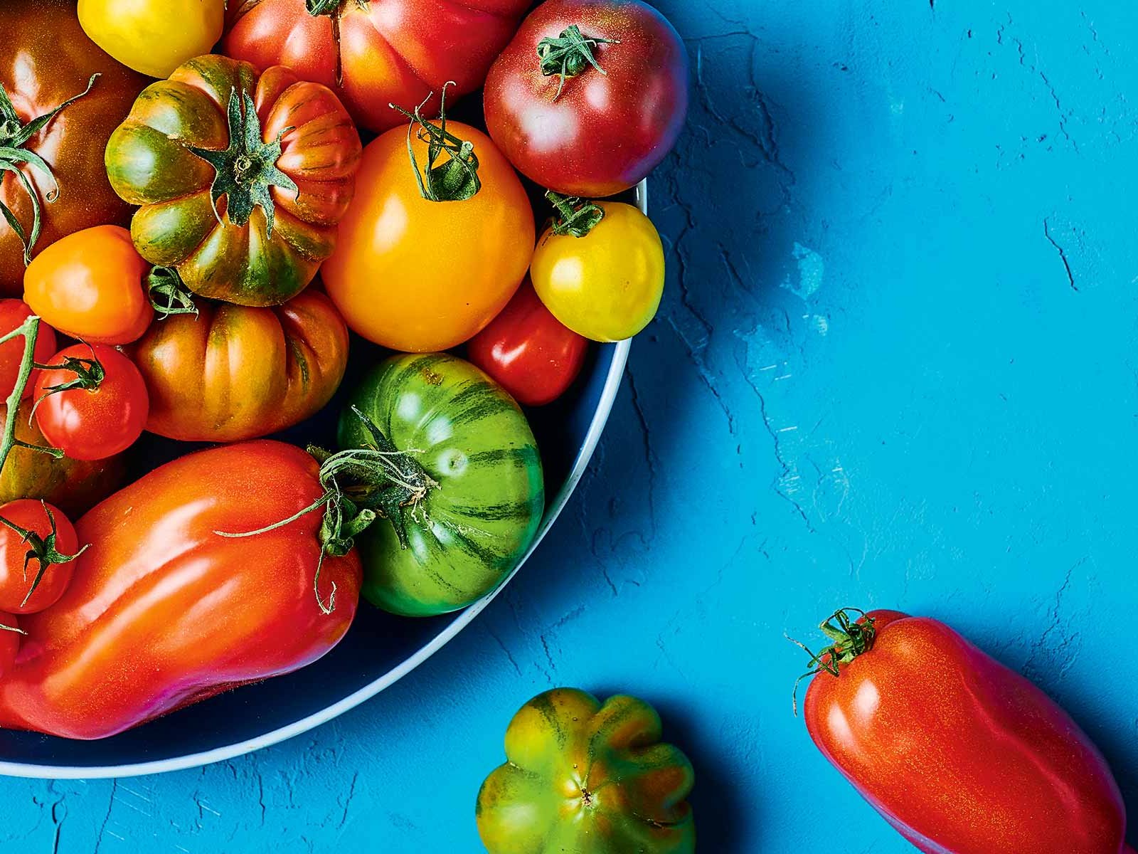 Tomatoes: The Most Popular Varieties, the Best Recipes