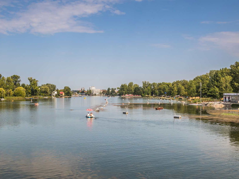 Die Alte Donau ist beliebter Naherholungsort und hat auch kulinarisch was zu bieten.