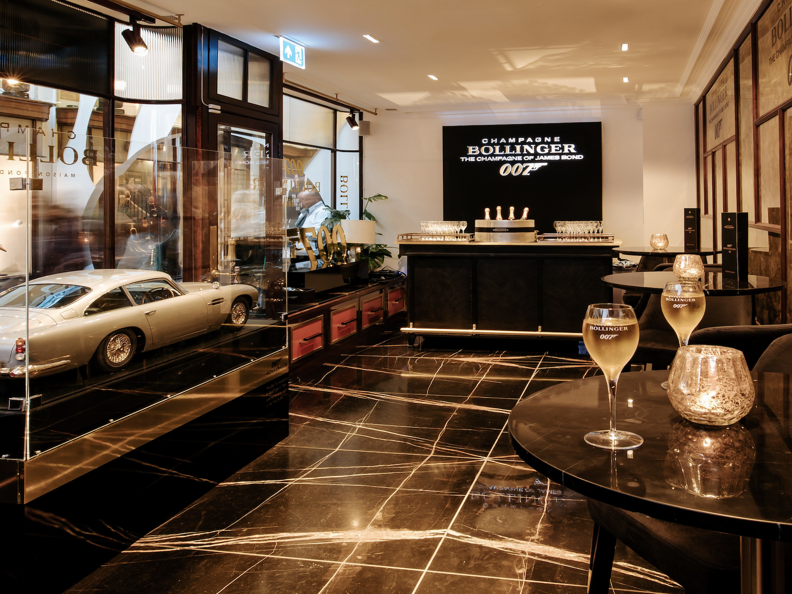 The new 007 Bollinger Bar in London's Burlington Arcade.&nbsp;