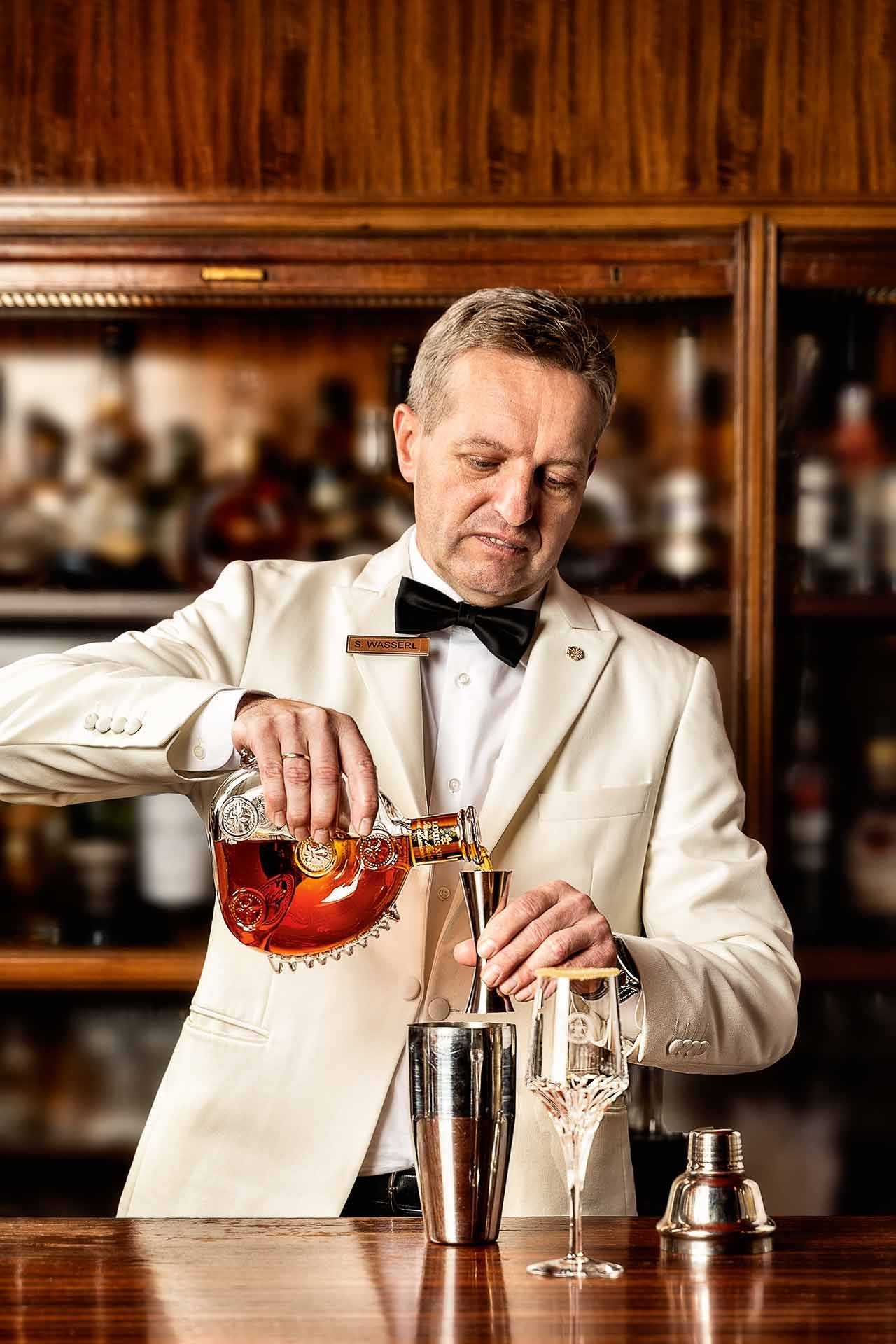Kreierte mit dem «D'Artagnan» einen der teuersten Cocktails der Welt: Stefan Wasserl, langjähriger Bar-Chef der Bristol-Bar in Wien.