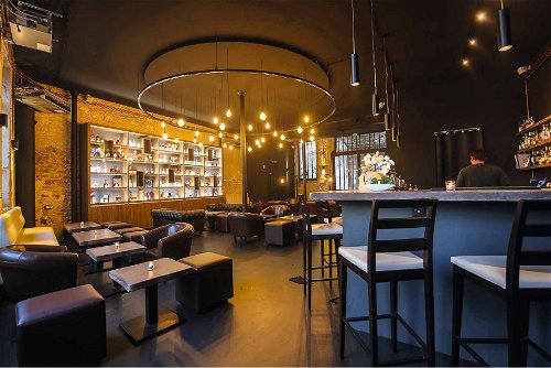 »Bar Luciole«: Eine Top-Bar mit immerhin 200 verschiedenen Cognacs.&nbsp;
