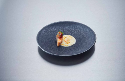 Langoustine – 10g Imperial Kaviar – Périgord Trüffel – Haselnuss – braune Butter