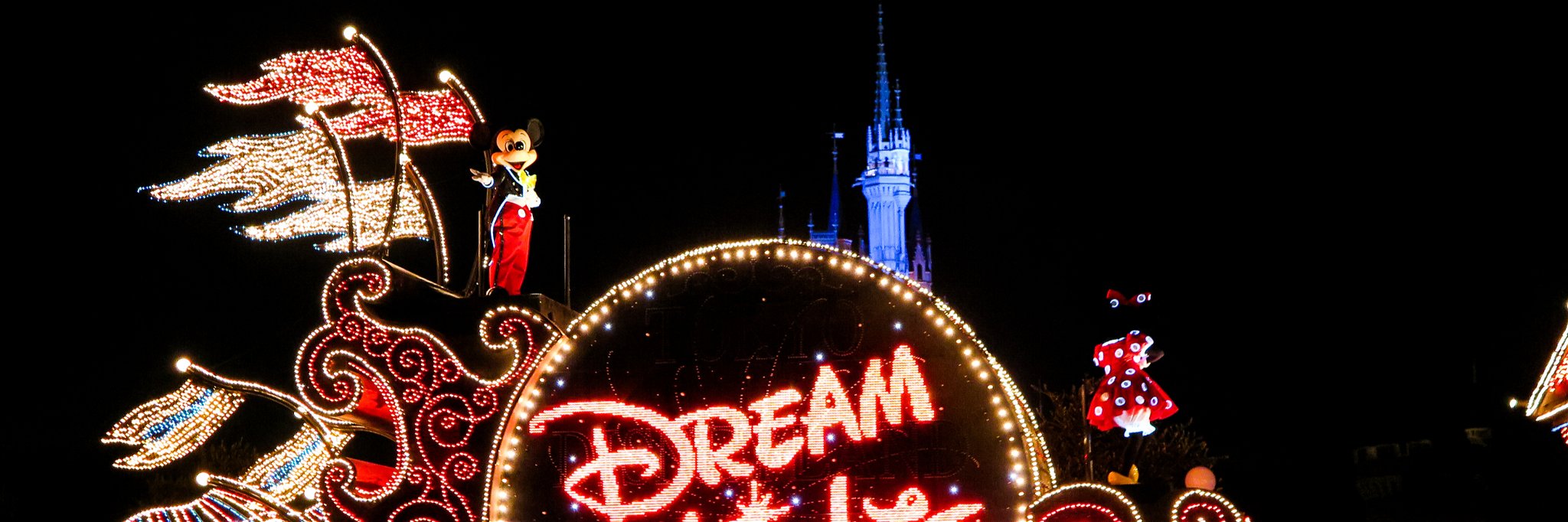 Magic Electrical Parade Dream Lights in Disneyland