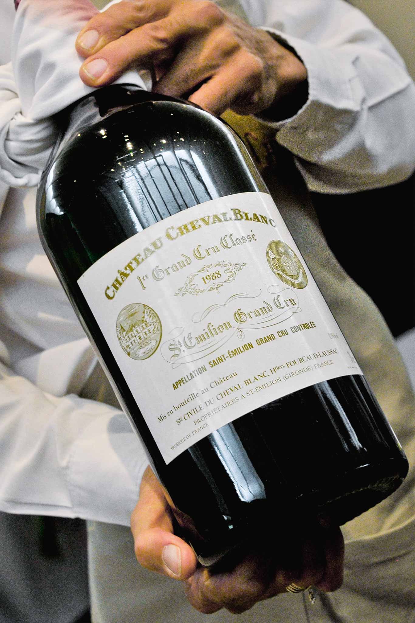 Produziert erst seit Ende des Zweiten Weltkriegs systematisch Grossflaschen: Château Cheval Blanc.