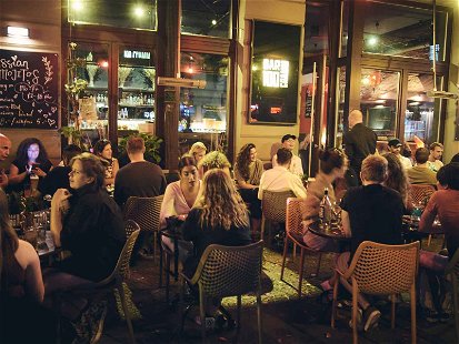 Die »100 Gramm Bar« in Berlin ist zum Ziel russophober Anfeindungen geworden.&nbsp;