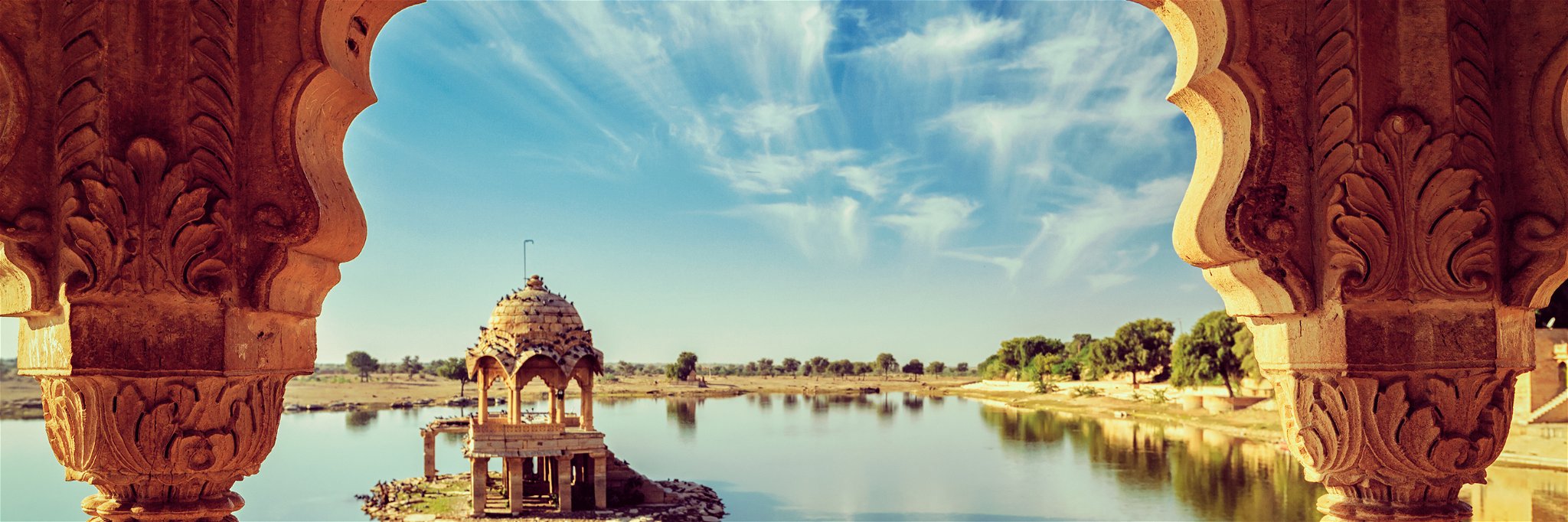 The Gadi Sagar lake is a&nbsp;famous&nbsp;tourist attraction in North India