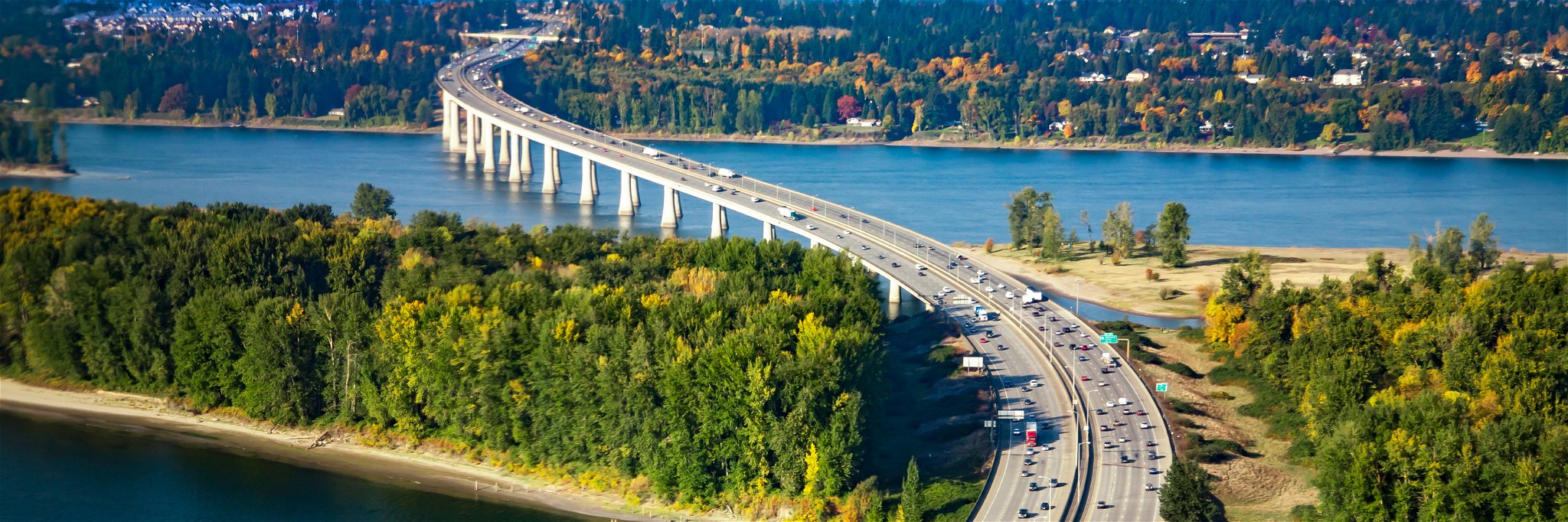 &nbsp;Bridge&nbsp;I-205&nbsp;over Columbia River,&nbsp;the seventh-longest river in the United States
