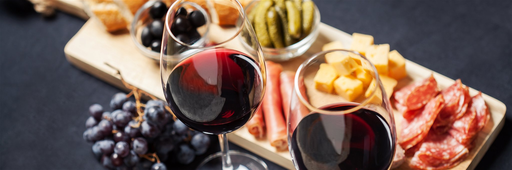 Cabernet Sauvignon&nbsp;is one of the most famous&nbsp;red wine&nbsp;grape&nbsp;varieties.&nbsp;