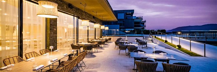 Beste Seelage: Die Terrasse des »Gourmet Restaurant Hubert Wallner«