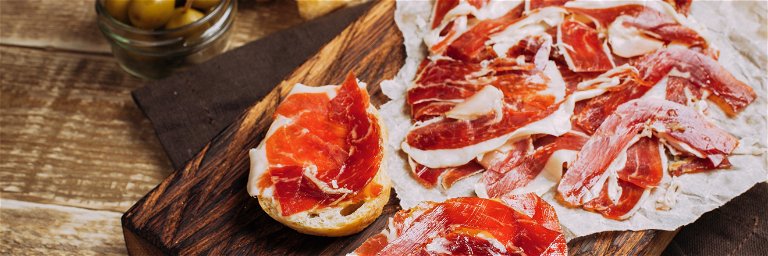 Iberico ham&nbsp;comes from&nbsp;Iberian pigs, a unique breed in the world
