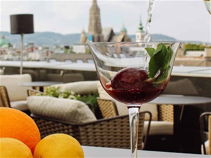 Auf der »Atmosphere Rooftop Bar« steht diesen Sommer »La Dolce Vita« auf der Speisekarte.