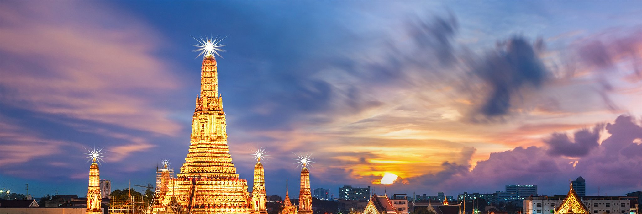 Wat Arun-Tempel in Bangkok, dem begehrten Ziel der Deutschen.