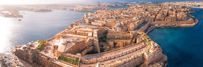 Blick auf Fort St. Elmo, eine Sehenswürdigkeit von Malta.