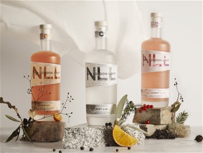 New London Light is a collection of non-alcoholic spirits and aperitifs from the distillers at Salcombe Distilling Co.