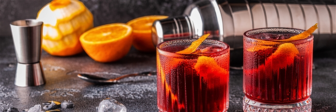 The classic Negroni cocktail.