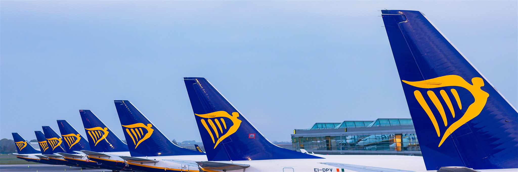 Ryanair will add&nbsp;extra flights from and to UK this winter