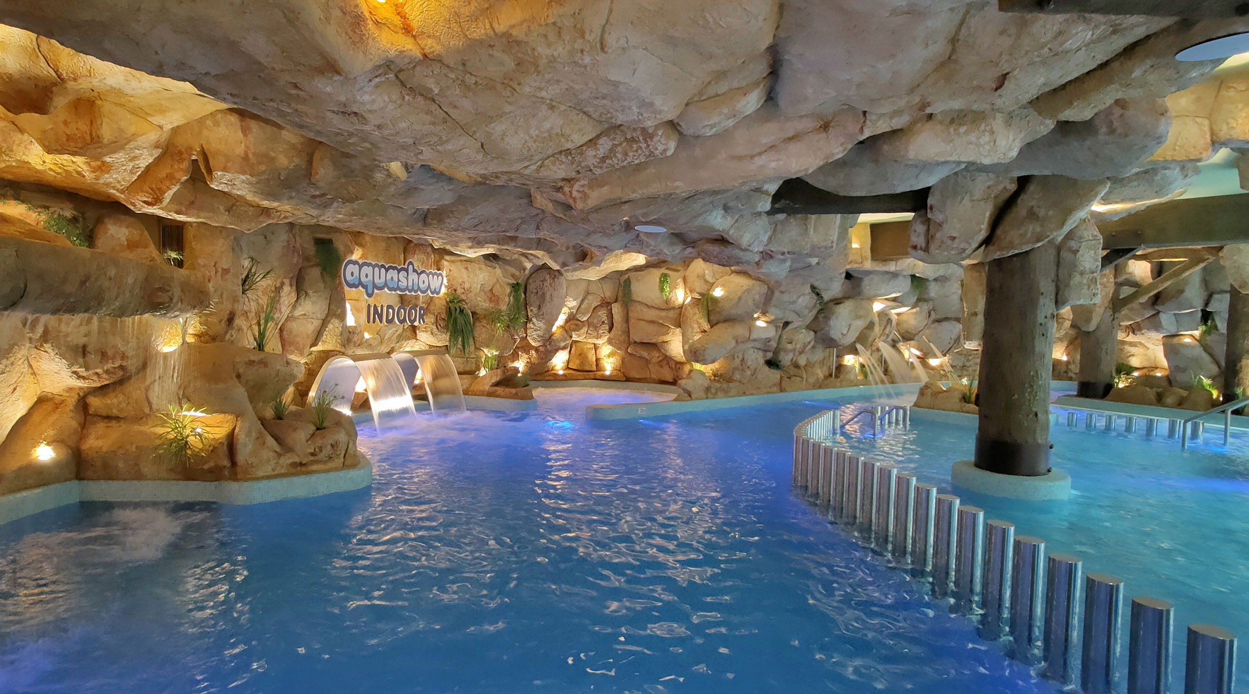 First indoor water park in Algarve - Falstaff