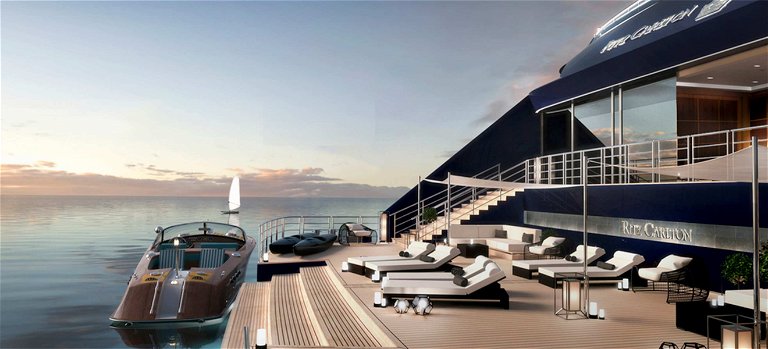 The »Ritz-Carlton« bringt als erste Luxushotelmarke Service und Stil auf hohe See.