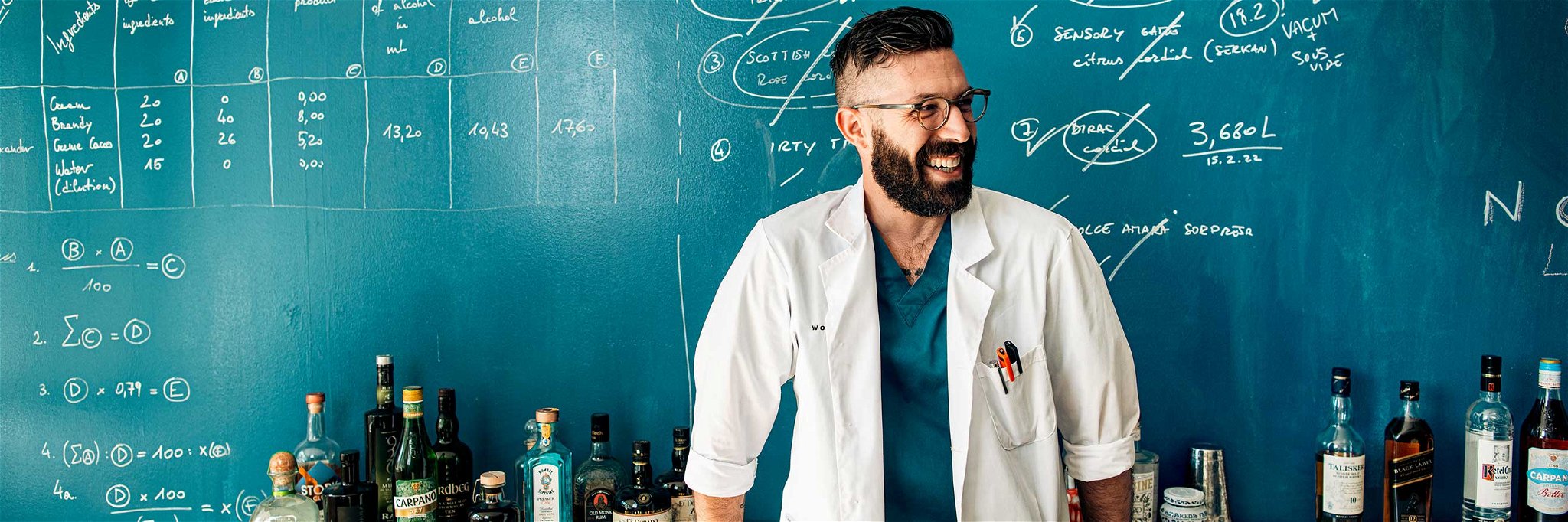 Mixologist Matteo Moscatelli in seinem Element