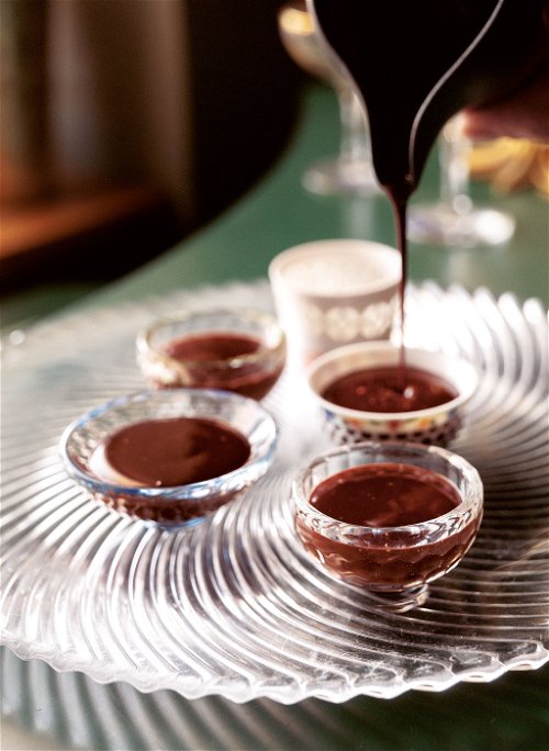 Hot Mezcal Chocolate connects Klaus St. Rainer with a very special memory. Read about it in the recipe below!