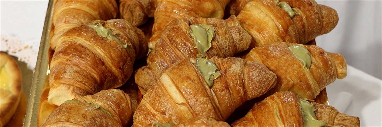 In Italien sind sogenannte »Cornetti« schon lange eine beliebte Süßspeise, jetzt kommen die gefüllten Croissants langsam nach Deutschland.