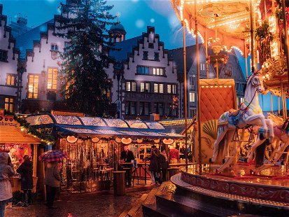 In Norddeutschland gibt es eine bunte Vielfalt großer und kleiner Weihnachtsmärkte.