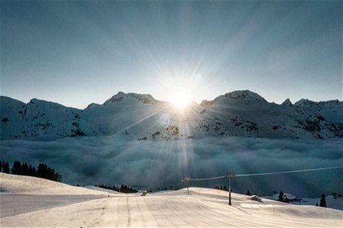 300 Kilometer Piste und 200 Kilometer Off-Piste machen den Arlberg zum fünftgrössten zusammenhängenden Skigebiet der Welt.