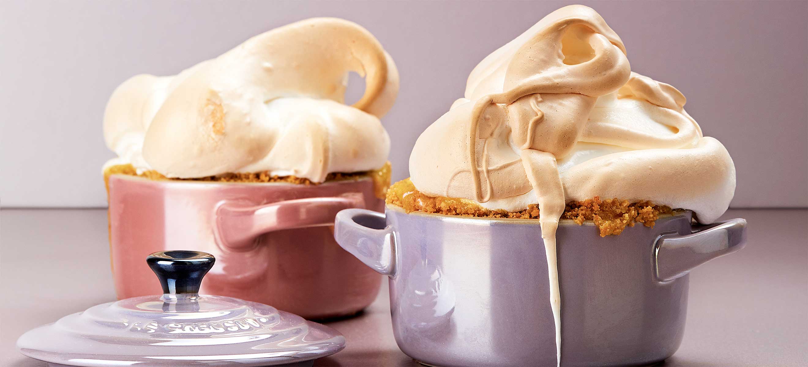 Mini-Zitronentörtchen mit Baiser - Rezepte - Falstaff