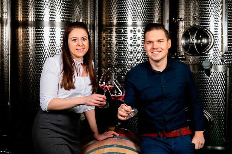 The Haring family runs the winery with the vulgon name Pichlippi in Eibiswald.