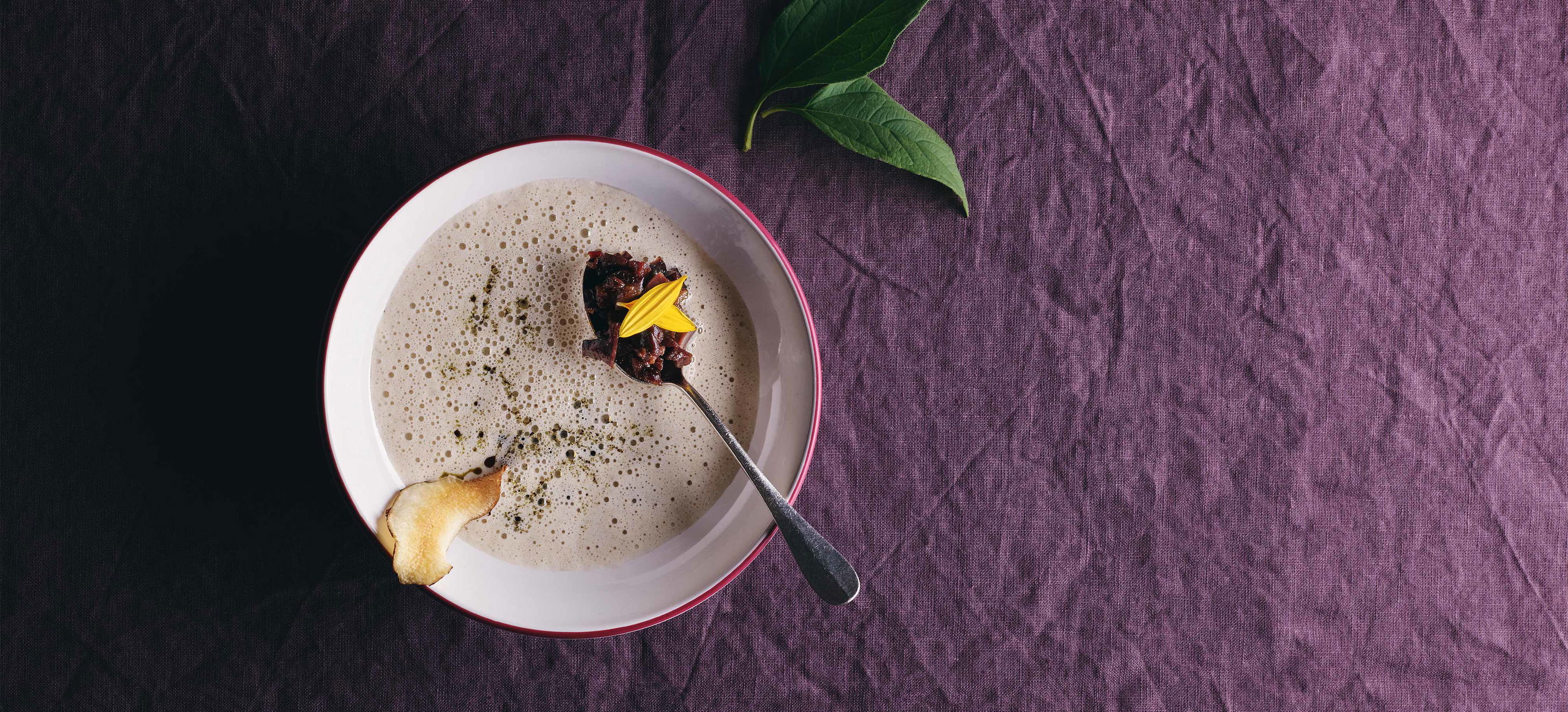Wildgansmagen und -herz mit Topinambursuppe - Rezepte - Falstaff