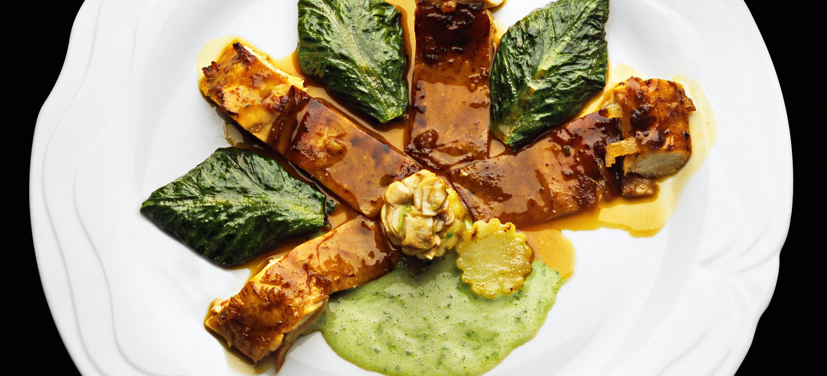 Gebratenes Kaninchen mit Bärlauchcreme und römischem Salat - Rezepte ...