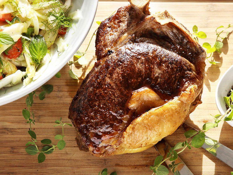 T-bone steak with fennel and asparagus salad.