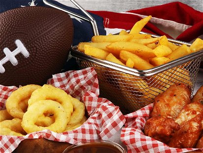 Das NFL-Finale lässt sich am besten mit klassischem American Food zelebrieren.