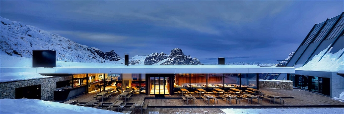 In der »Piz Boè Alpine Lounge« genießt man traditionelle Gerichte der Südtiroler Küche, modern interpretiert.