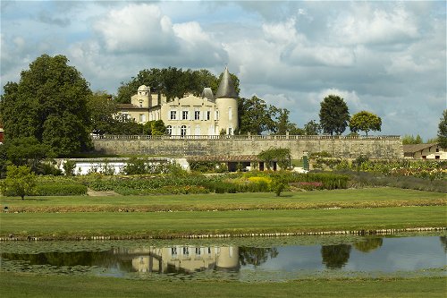 Château Lafite Rothschild, Bordeaux.