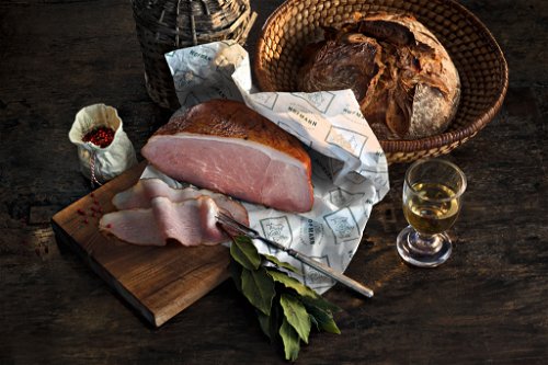 Die Fleischerei Hofmann aus dem Weinviertel fertigt ihre Produkte aus Strohschweinen aus der Region.