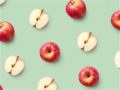 Der Apfel ist ein echtes Superfood und damit die perfekte Alternative zu Beeren aus dem Import.
