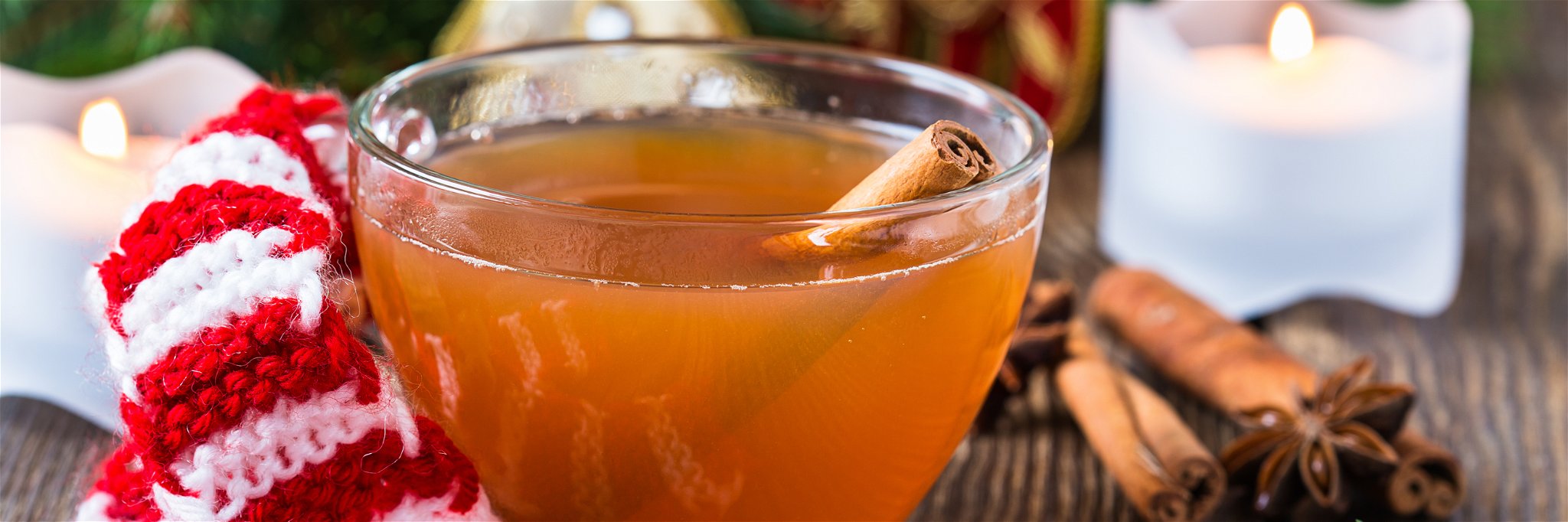 Mulled cider makes a great Christmas drink.